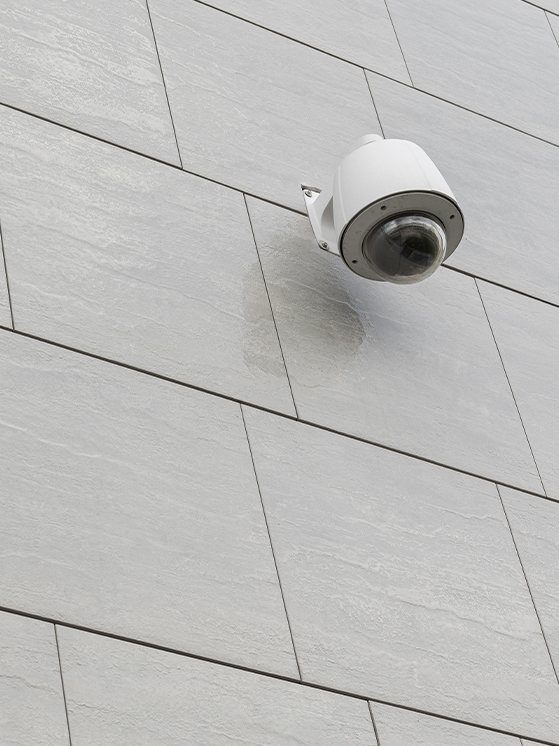 full-width-section-img-art-gallery-camera full width section img art gallery camera