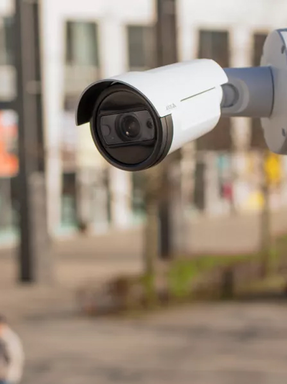 full-width-section-img-axis-camera-outdoor-2 full width section img axis camera outdoor 2