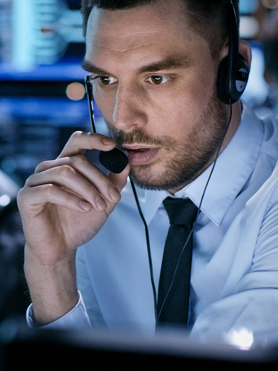 monitoring agent with headset